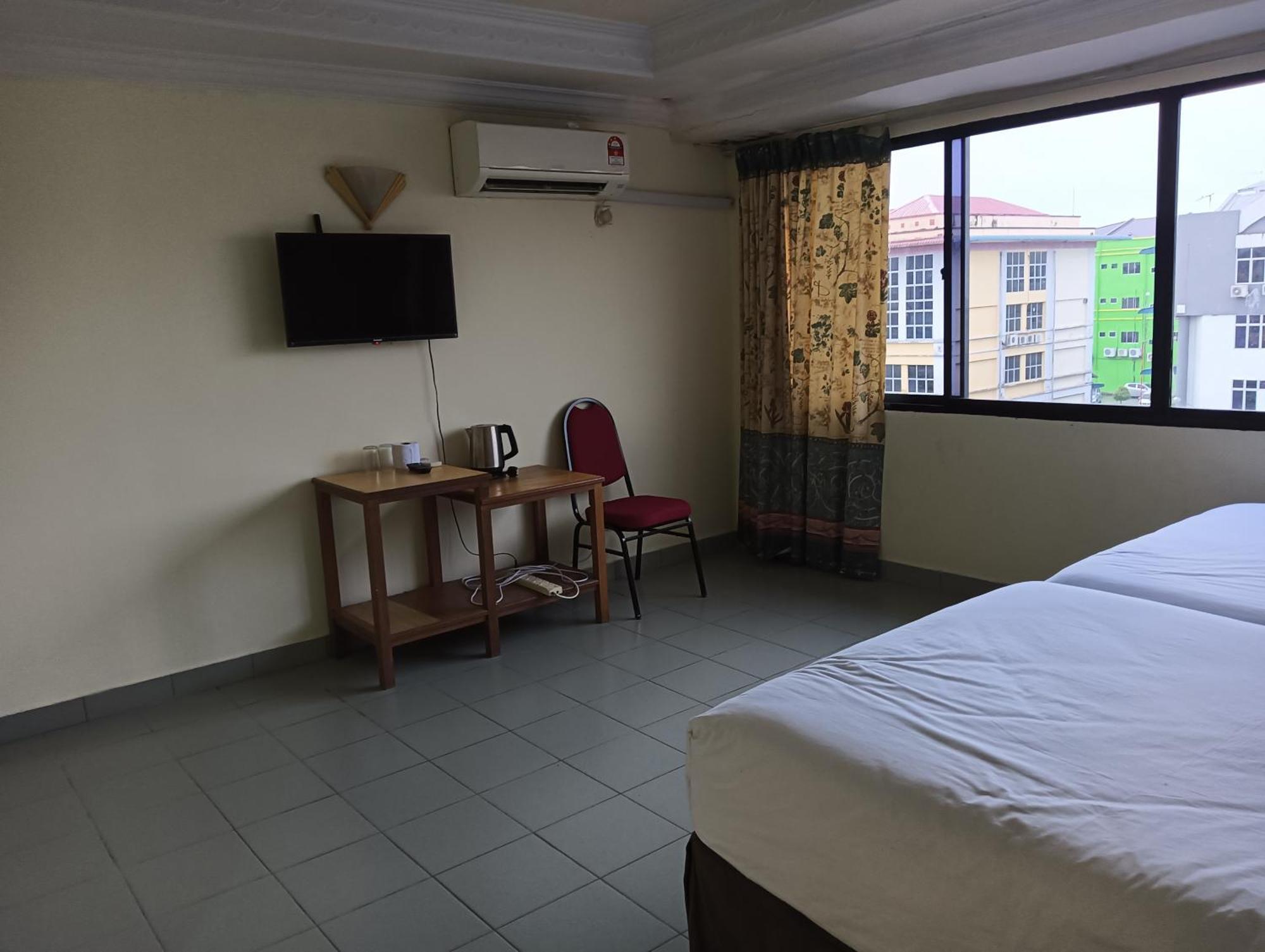 Oyo 90860 Wawasan Inn Sarikei Exterior foto